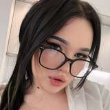 vikki.thestar from onlyfans