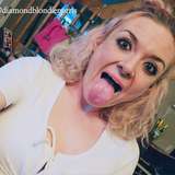 diamondblondienorris from onlyfans